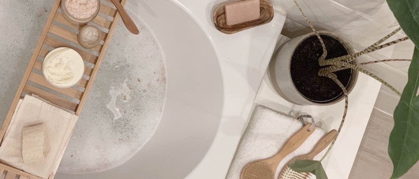 Kate's Top 8 Essentials for a Low-Waste Bathroom 