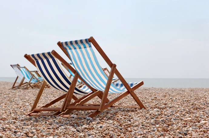 1. Decide Between a Classic Beach Deck Chair and a Patio Sun Lounger Depending on Where You’ll Be Using It