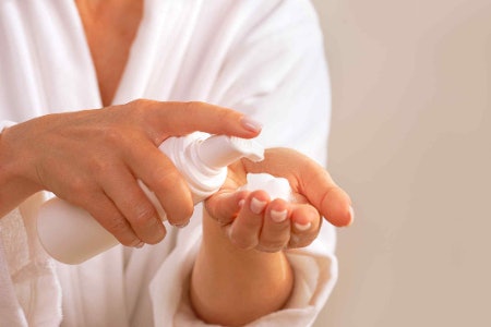 2. Opt For Sulphate-Free or Soap-Free Cleansers to Preserve the Skin Barrier and Acid Mantle