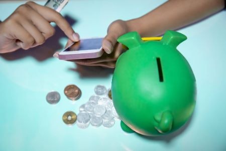 Paying for Apps With Subscriptions Under £10 Can Make a Difference