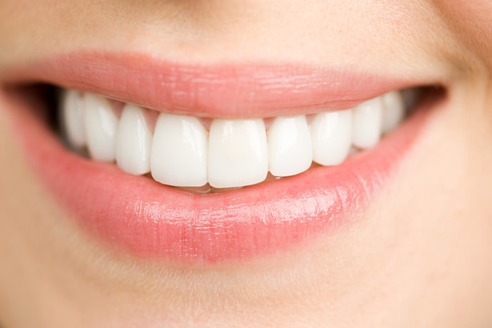 2. Identify Key Ingredients Such as Cetylpyridinium Chloride to Eliminate Bacteria and Fluoride to Strengthen the Enamel