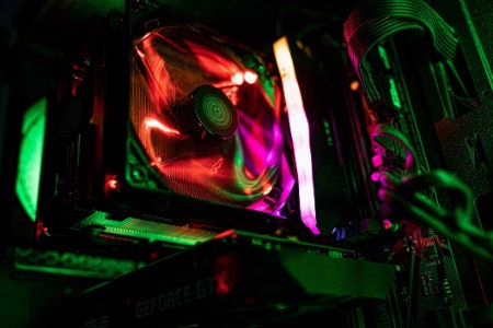 1. Choose Liquid Cooling for High End Gaming Rigs, or Fan Cooling for a Cheap and Easy Build