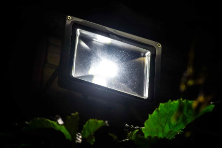 2. Opt For 700 - 1500 Lumens for Small Areas, or 1500 - 2500 Lumens to Keep Gardens Fully Covered