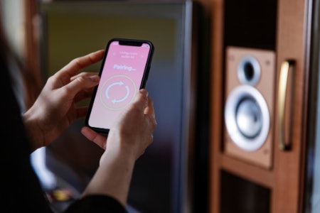 2. For Convenient Smart Home Connectivity, Consider a Hi-Fi System With Bluetooth, NFC or WiFi 