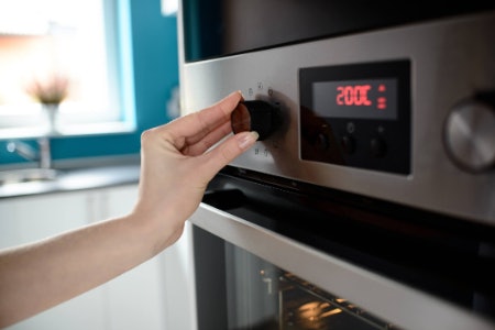 4. Determine Whether the Cleaner Is Designed to Work in a Warm or Cold Oven