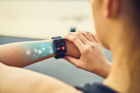 If You Have a Smartwatch, Look for Apps That Allow Connectivity 