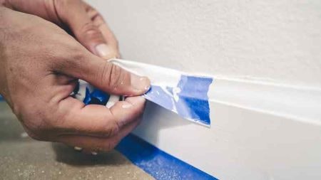 Delicate Surface Masking Tape Has Low Tack to Ensure It Can Be Removed Without a Trace 