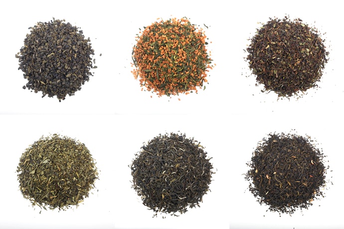 1. Choose Green Tea Base if You'll Like a Light, Grassy Flavour, or Black Tea for a Stronger Taste