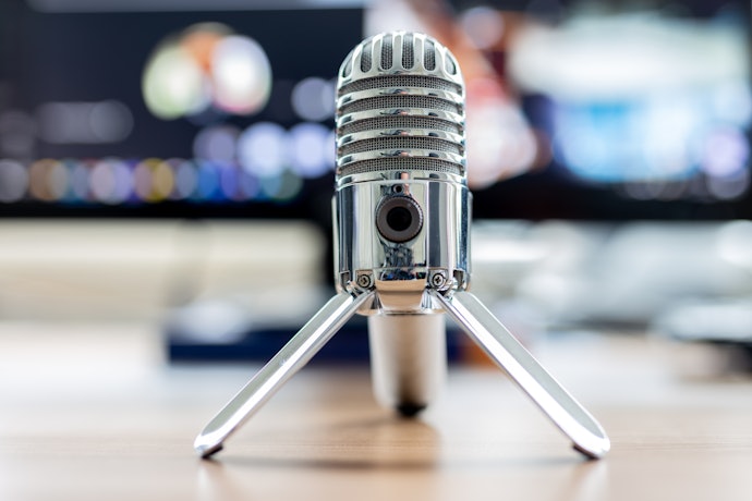 2. Choose a Cardioid Mic for Front Facing Video ASMR Content and Podcasting