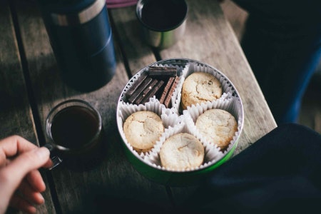1. A Tin Under 3 Litres Will Hold Plenty of Biscuits, but 4 Litre Tins Are Better for Large Households and Families 