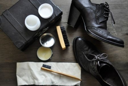 4. Consider Buying a Shoe Polishing Kit With a Brush and Sponge