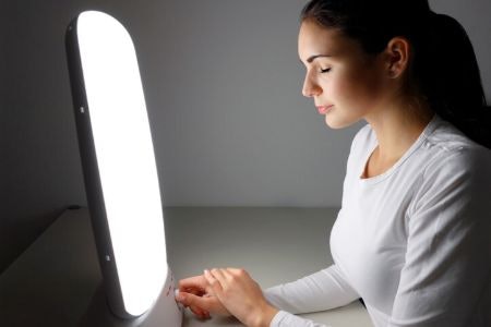 How Light Therapy Can Help Ease Symptoms of SAD