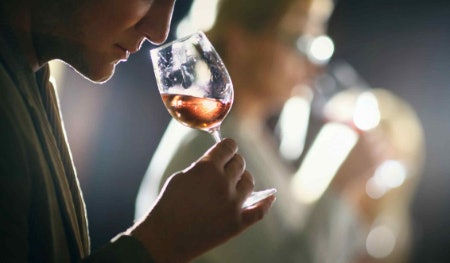  1. Choose a Full Bodied Wine for Rich and Decadent Flavours, or Light-Bodied for a Refreshing and Delicate Taste