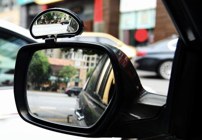 2. Select the Right Shape: Round Mirrors for Small Cars and Motorbikes, Rectangular and Oval for Larger Vehicles