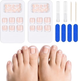 10 Best Press-on Nails for Toes UK 2022 | Nailene, Kiss and More 2