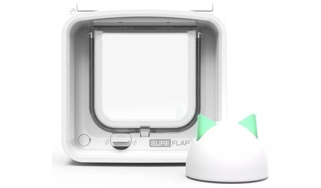 SureFlap Microchip Cat Flap Connect With Hub 1
