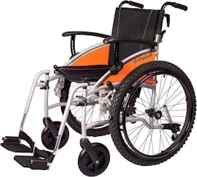 Top 10 Best Lightweight Wheelchairs in the UK 2021 (Drive DeVilbiss, Aidapt and More) 1