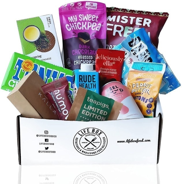 Lifebox Premium Vegan Snacks & Drinks Box 1