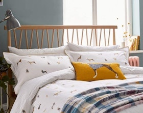 Top 10 Best Bed Sheets in the UK 2021 (Joules, Dreamscene and More) 2