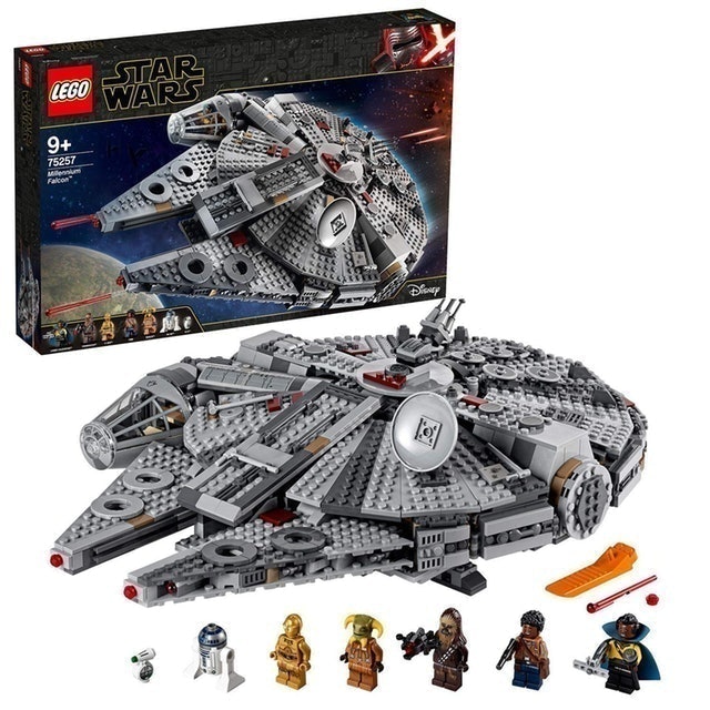 LEGO Star Wars Millennium Falcon 1