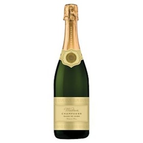 10 Best Champagnes UK 2021 | Taittinger, Moët & Chandon and More 5