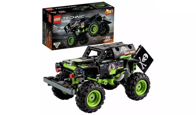 LEGO Technic Monster Jam Grave Digger Truck 2 in 1 Set 1