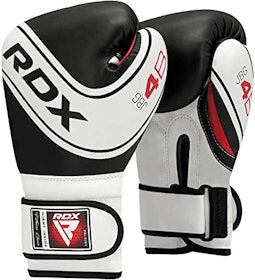 10 Best Boxing Gloves for Kids UK 2022 | RDX, Adidas and More 1