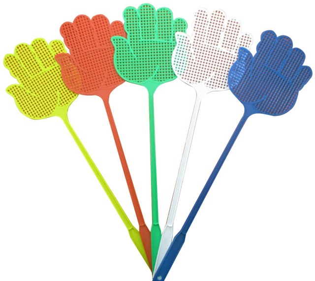 Zizzi Lightweight, Long, and Large Handle Fly Swatter Set 1